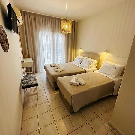 Szálloda Pella - New