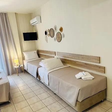 Pella - New 2* 네오스마르마라스