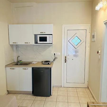 Pella - New 네오스마르마라스